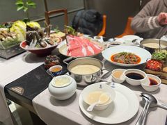 -红鼎豆捞·非遗鲍皇汤火锅(宝丰路店)
