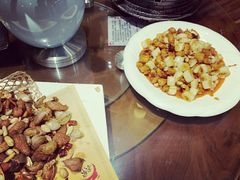 -东来菜馆•手抓海鲜家常菜•海鲜锅贴(鸽子窝店)