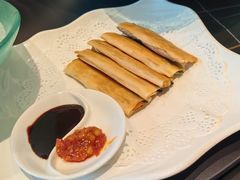 -鼎泰亨·海鲜牛肉餐厅(滨江店)