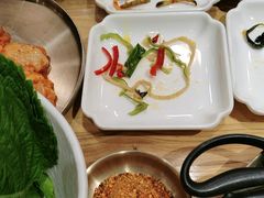 -青瓦餐厅·生鱼片·韩园烤肉(西塔店)