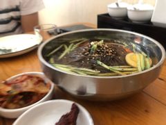 -长寿参鸡汤(朝韩风情街店)