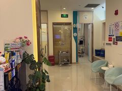 -维乐口腔(美维云门诊陆家嘴店)