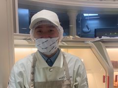 -HOT CRUSH趁热集合·现烤面包(环球港店)