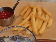 -必胜客(余姚五彩城店PH店)