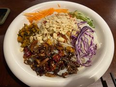 -觅山云南菜(泊富ICITY店)