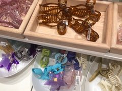 -名创优品(海珠乐峰广场店)