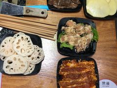 -赞酱川式烤肉(蜀都万达店)