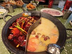 -五里关火锅(上海鑫耀·光环Live店)