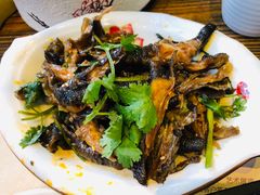 -胡桃里音乐酒馆(环亚凯瑟琳广场店)
