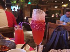烈焰红唇-村理·乡村菜音乐餐厅(河西店)