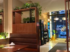 卡座-川流不息·地道川菜·小龙虾(新松江路店)