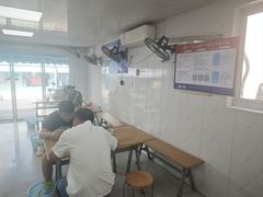 -荣巷小馄饨(荣巷店)