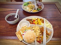 素汉堡-素满香·食养自助(建邺万达店)