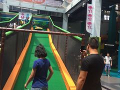 -蒙特利亲子乐园