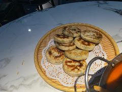 绩溪挞馃-又见炊烟私房菜(敬亭路店)