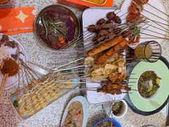 -小董哥烤串·爆汁大油边(故宫店)