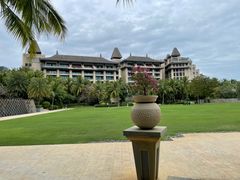 -海南清水湾莱佛士酒店