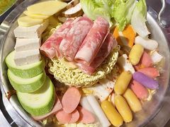 -哈哈碳都·牛肋条无限自助烤肉(台江万达店)
