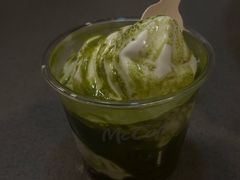 -麦当劳(中山公园龙之梦店)