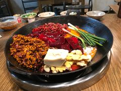 -周幺妹重庆老火锅(银泰城总店)