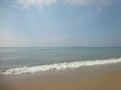 海边-三亚湾海居铂尔曼度假酒店