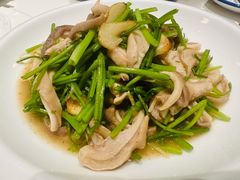 -梅飞酒家(名辉豪庭店)