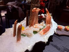 -蟹犇前•帝王蟹雪蟹(陆家嘴店)