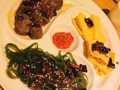 辣卤拼盘-守柴炉烤鸭(科华中路王府井店)