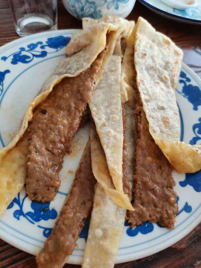 大胡子肉饼(香河店)-"周末来逛香河家具城,中午就在附近找了个肉.