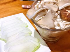 -风情丽江斑鱼火锅(孙家沟西南路80号店)