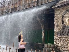 -呀路古热带植物园