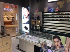 -简·爱眼镜(赛隆眼镜广场店)