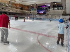 -奥山冰场(奥山世纪城店)