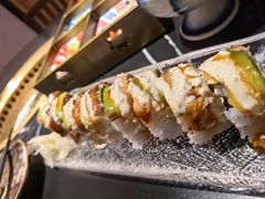 -山川小町·极番烧肉(新地假日广场店)