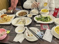 -长平肥姐白粥·海鲜打冷