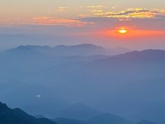 -黄山光明顶山庄