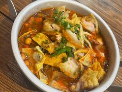 -丽丽三鲜螺蛳粉(田林路店)