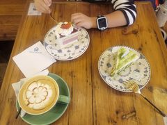 -西关84·History·Art·Cafe