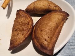 -白翔甜食店