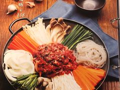 韩式炖牛肉火锅-军硕烤肉·部队火锅(二七万达店)