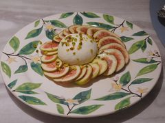 无花果布拉塔芝士-伊斯坦布尔土耳其清真咖啡餐厅