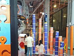 -嗨翻Hi-Fun竞技主题乐园·蹦床亲子生日轰趴(国光1937店)