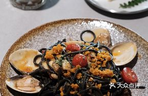Crab Roe Seafood Squid Noodles