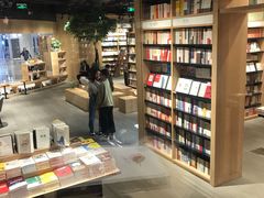 店内环境-覔书店(壹方城店)