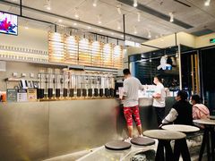 -喜茶(上海打浦桥日月光gelato lab+店)