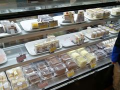 面包甜点陈列柜-新侨三宝乐面包店(崇文门店)