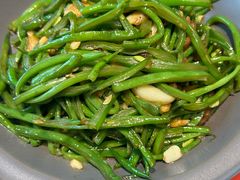 -鸽子侯·家宴·平价海鲜(市图书馆店)