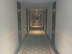 -锦龙国际酒店(天津奥体中心华苑地铁站店)