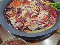 -黄潇洒老火锅(九眼桥宏济巷店)