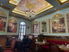 -秘密旅行Bonjour(黑金冠 江南西店)